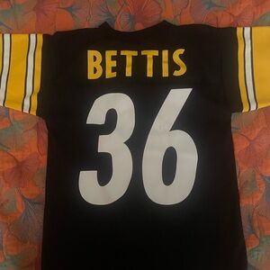 Vintage Bus Bettis Black and Yellow Jersey with Number 36